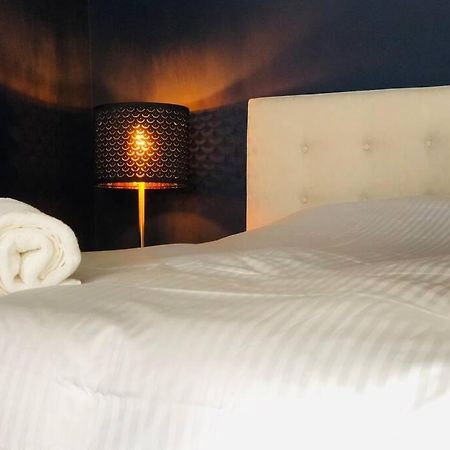 Brussels By Foot! Authenticity & Luxury Nearby Appartement Buitenkant foto