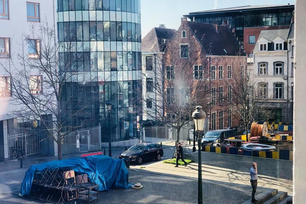 Brussels By Foot! Authenticity & Luxury Nearby Appartement Buitenkant foto
